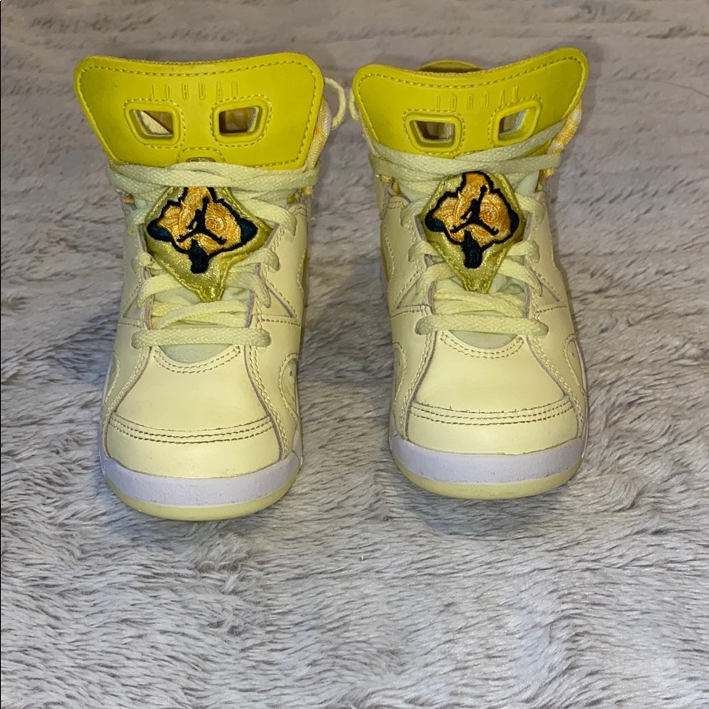 Jordan 6 Retro Dynamic Yellow Floral (PS)